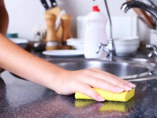 Φωτογραφία για Φτιάξτε μόνοι σας το ευκολότερο καθαριστικό όλων των εποχών για την κουζίνα σας