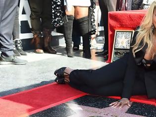 Φωτογραφία για Η Mary J. Blige απέκτησε το δικό της αστέρι στη Λεωφόρο της Δόξας!
