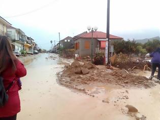 Φωτογραφία για Ανακοίνωση ΚΚΕ για τις καταστροφές από τις πλημμύρες: Ο εμπαιγμός και η κοροϊδία του ΣΥΡΙΖΑ ξεπερνά κάθε όριο!