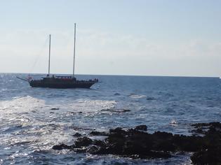 Φωτογραφία για Κεφαλονιά: Σκάφος με 29 πρόσφυγες προσάραξε σε παραλία του νησιού εν μέσω καταιγίδας