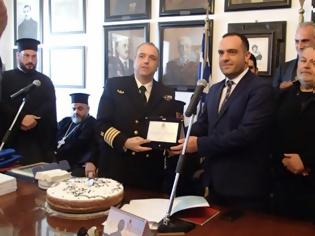 Φωτογραφία για Ο Δήμος Μυκόνου τίμησε το Λιμενικό, την ΕΜΑΚ και εθελοντές για τη διάσωση των ναυαγών στο Τραγονήσι