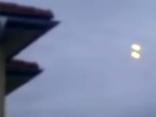Φωτογραφία για Βίντεο ακτοφυλακής ΗΠΑ: Δεκατρία φωτεινά ιπτάμενα αντικείμενα ακολουθούν ταχύπλοο σκάφος