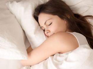 Φωτογραφία για Ύπνος και θερμίδες: Πόσο παραπάνω πρέπει να κοιμάστε για να τις μειώσετε