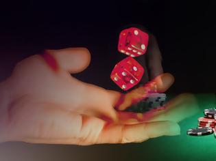 Φωτογραφία για Τα καζίνο θα δανείζουν παίκτες για να ποντάρουν με κυβερνητική διάταξή. Τύφλα να έχει ο Ριχάρδος