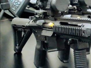 Φωτογραφία για Συμφωνία ΕΑΣ με Ελληνοαμερικανό για νέο φορητό όπλο στις Ενοπλες Δυνάμεις