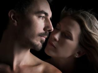 Φωτογραφία για Είναι φυσιολογικό να μυρίζει το σώμα μας μετά το σεξ;