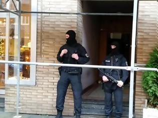 Φωτογραφία για Γερμανία: Επιδρομή της αστυνομίας σε σπίτια Ιρανών «κατασκόπων»