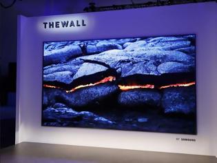 Φωτογραφία για Η Samsung αποκαλύπτει την οθόνη του μέλλοντος