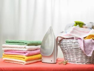 Φωτογραφία για Αυτό είναι το κόλπο για να έχετε σιδερωμένα ρούχα χωρίς να σιδερώσετε