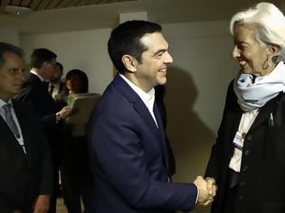 Φωτογραφία για Την παραμονή του ΔΝΤ στην Ελλάδα «ξεκλείδωσε» η συνάντηση Τσίπρα-Λαγκάρντ