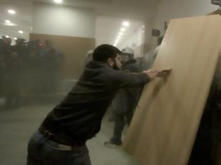 Φωτογραφία για Οι αστυνομικοί της Λάρισας για τους πλειστηριασμούς (βίντεο)