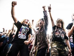 Φωτογραφία για «Το heavy metal σώζει ζωές», λένε οι επιστήμονες. Ηρεμεί από το άγχος και διώχνει το φόβο του θανάτου
