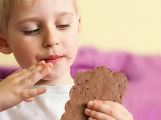 Φωτογραφία για Τρεις τρόποι να τρώει το παιδί σας λιγότερη ζάχαρη