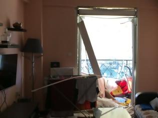 Φωτογραφία για Έκρηξη από γκαζάκι σε διαμέρισμα στη Λάρισα - Τραυματίστηκαν η μητέρα και τα δύο παιδιά