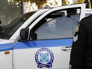Φωτογραφία για Τροχαίο μεταξύ... βουλευτών στη Χίο: Ο Μιχαηλίδης έπεσε στο αυτοκίνητο του Μηταράκη