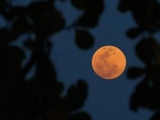 Φωτογραφία για Θα γίνει ορατό στην Ελλάδα το σπάνιο «σούπερ μπλε ματωμένο φεγγάρι»;