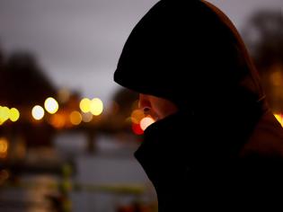 Φωτογραφία για Οι 5 βασικές ενδείξεις πως ο σύντροφός σου... έχει σχέση με άλλη