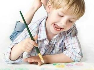 Φωτογραφία για Πόσα μαθαίνουμε για το παιδί από μια ζωγραφιά