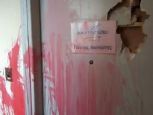 Φωτογραφία για Πάτρα: Ανάληψη ευθύνης για την επίθεση στα γραφεία του Γ. Λαϊνιώτη