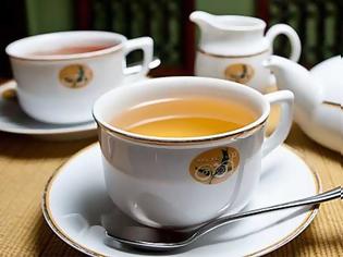Φωτογραφία για Έρευνα: Καυτό τσάι και αλκοόλ αυξάνει τον κίνδυνο καρκίνου του οισοφάγου