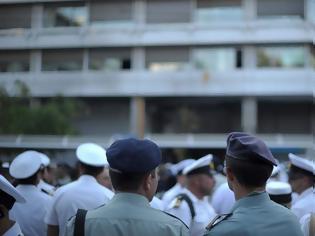 Φωτογραφία για Αυτά είναι τα ποσά που θα λάβουν οι ένστολοι μετά την απόφαση του ΣτΕ