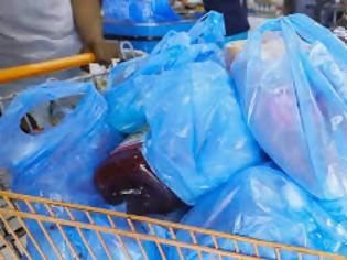 Φωτογραφία για Πολύ μεγάλη μείωση της χρήσης πλαστικής σακούλας στα σουπερμάρκετ