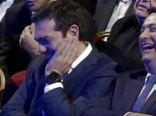Φωτογραφία για Πάτρα: Το λάθος που έκανε τον Αλέξη Τσίπρα να σκάσει στα γέλια [video]