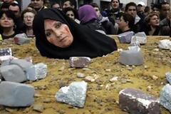 Μισούν τις Ελληνίδες: Απίστευτος ρατσιστικός – σεξιστικός χαρακτηρισμός για τις Ελληνίδες από τον κ. Ιωάννη Σιάτρα, μέλος της “Δημιουργίας Ξανά”