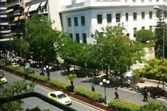 Επίθεση λαθρομεταναστών σε Χρυσαυγίτες υπό την κάλυψη του πανεπιστημιακού ασύλου
