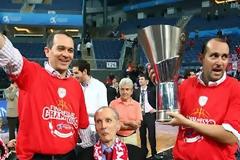 ΥΠΟΨΗΦΙΟΙ ΓΙΑ ΠΑΡΑΓΟΝΤΕΣ ΤΗΣ ΧΡΟΝΙΑΣ ΣΤΗΝ ΕΥΡΩΛΙΓΚΑ ΟΙ ΑΓΓΕΛΟΠΟΥΛΟΙ!