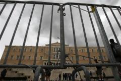 Financial Times: «Μόνο μία νέα πολιτική τάξη μπορεί να σώσει την Ελλάδα»