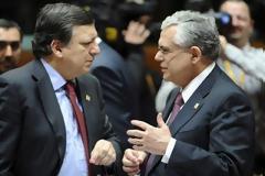 Διαψεύδει ο Παπαδήμος ότι ζήτησε παρέμβαση Μπαρόζο!
