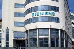 Υπόθεση Siemens: Ελεύθερος με εγγύηση κατηγορούμενος επιχειρηματίας