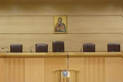 Γιαγιά σκότωσε 82χρονο αφού τον είχε 