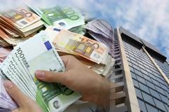 Πώς τα 18 δισ. έδεσαν χειροπόδαρα τις ελληνικές τράπεζες