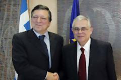 Ο Παπαδήμος συνεχίζει ... τον ύποπτο ρόλο του!