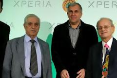 ΜΕΝΟΥΝ ΟΙ ΓΙΑΝΝΑΚΟΠΟΥΛΟΙ ΚΑΙ... ΑΠΕΙΛΟΥΝ: ΣΤΟ ΦΑΛΗΡΟ ΕΡΧΟΜΑΣΤΕ...!