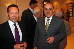 ΣΤΟΥΡΝΑΡΑΣ: Η ΕΛΛΑΔΑ ΘΑ ΠΑΡΑΜΕΙΝΕΙ ΣΤΟ ΕΥΡΩ