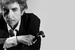 Ο Barack Obama τιμά τον Bob Dylan