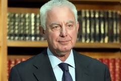 Έκκληση Πικραμμένου στους επιχειρηματίες να στηρίξουν την ανόρθωση της οικονομίας