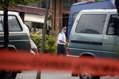 Συμμορία αλλοδαπών ληστεύει και βασανίζει ηλικιωμένους που σηκώνουν άρον - άρον τα λεφτά τους από τις τράπεζες