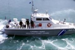 Απίστευτο και όμως ΑΕΚτζίδικο!...Βούτηξε στη θάλασσα από το 'Blue Star Naxos' για την ΑΕΚ.