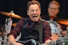 Η αφιέρωση του Bruce Springsteen στους άνεργους