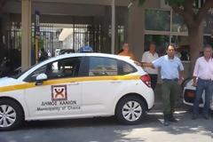 Μικροπωλητής τραυμάτισε δημοτικό αστυνόμο Χανιά