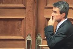 Αναγνώστης κάνει λόγο για την ιατροφαρμακευτική περίθαλψη
