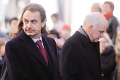 Κι εσύ ψήφισε αυτούς, κορόιδο Έλληνα...