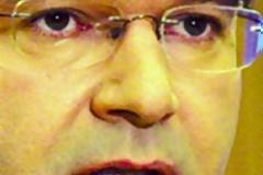 Παπακωνσταντίνου: Ε, όχι και «χαλασμένο κεμπάπ» η Ελλάδα, κύριε του BBC