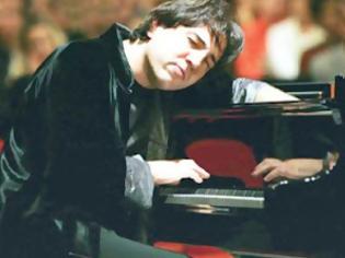 Φωτογραφία για Δικάζεται Τούρκος πιανίστας επειδή δήλωσε άθεος