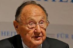 Γκένσερ: «Πολλά τα λάθη από τους Έλληνες αλλά και από την ΕΕ»