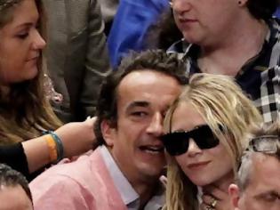 Φωτογραφία για Mary-Kate Olsen: τα έχει με τον αδερφό του Sarkozy;
